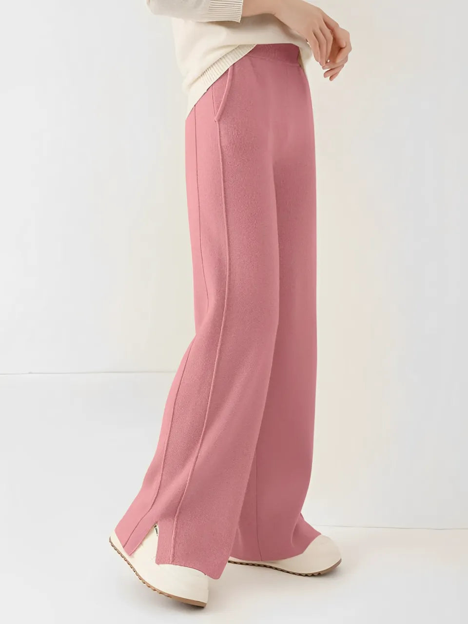 Calça Pantalona Feminina de Lã com Bolsos e Abertura na Barra – Vivian