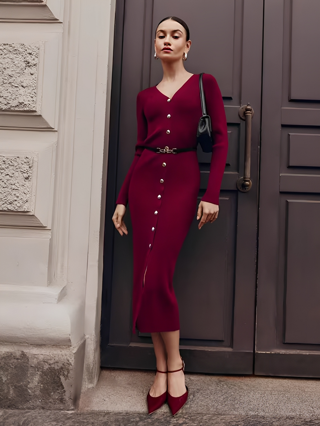 Vestido Midi Canelado Manga Longa com Decote V e Botões Frontais - Iracema