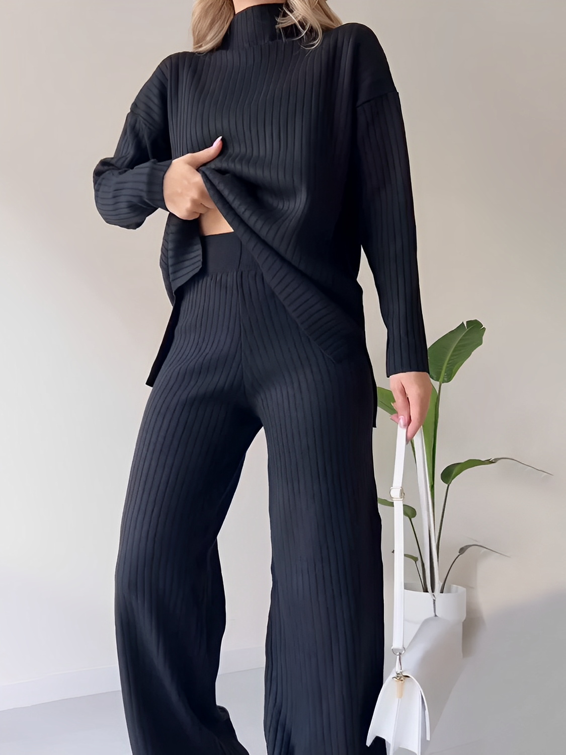 Conjunto de Tricô Canelado com Suéter Mullet e Calça Pantalona - Grace