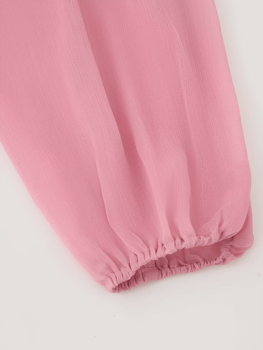 Vestido Longo em Chiffon com Babados Decote em V e Mangas Longas  – Amelie