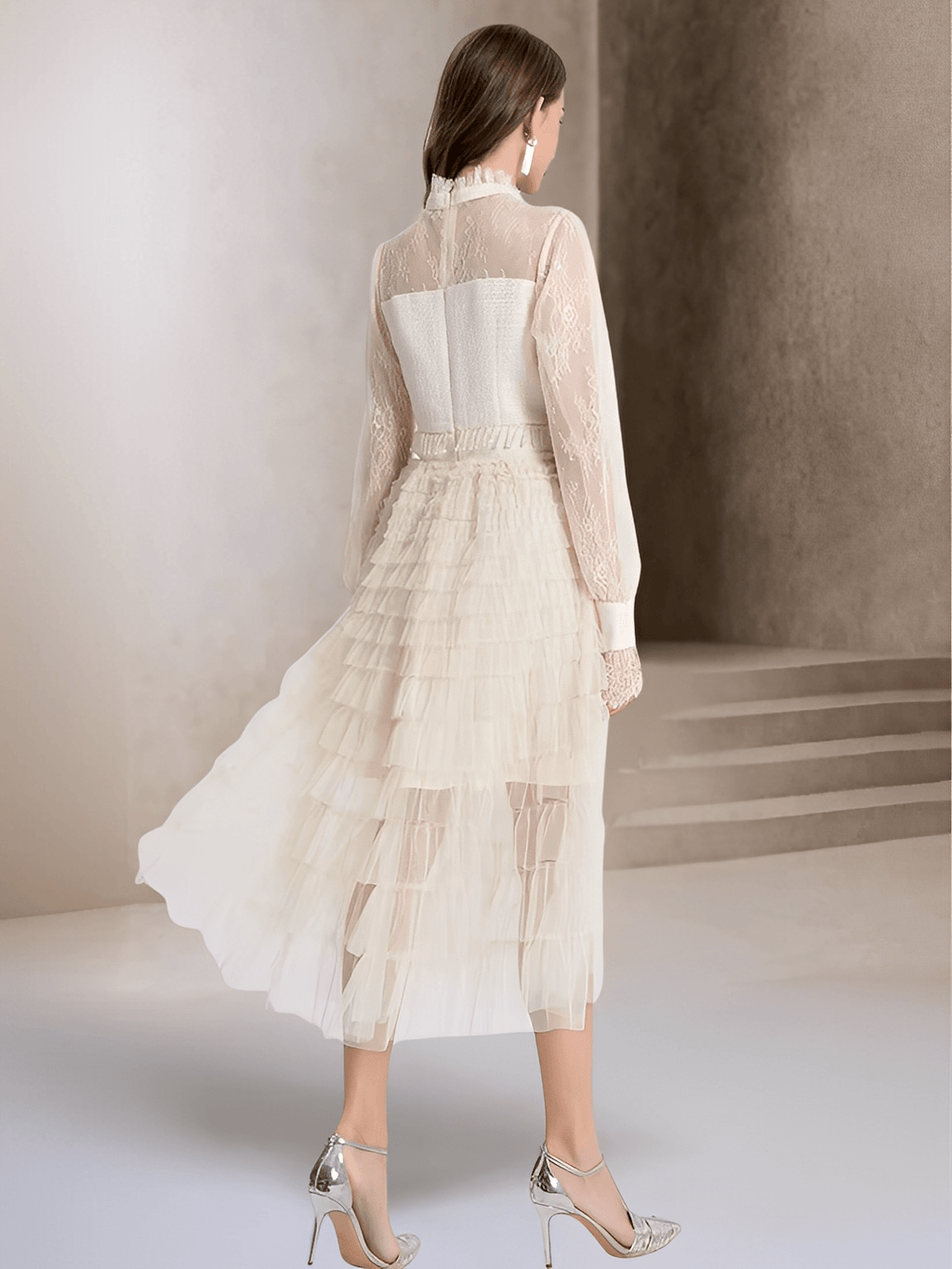 Vestido Midi Texturizado em Tweed Renda com Babados e Botões – Claire