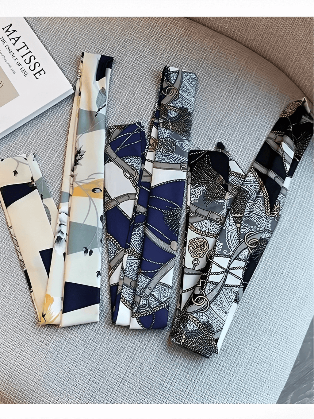 Calça  Alfaiataria Wide Leg Cintura Alta com Lenço Removível  – Amara