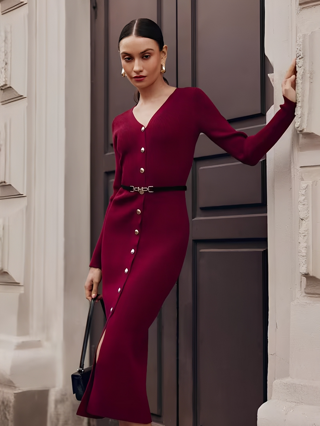 Vestido Midi Canelado Manga Longa com Decote V e Botões Frontais - Iracema