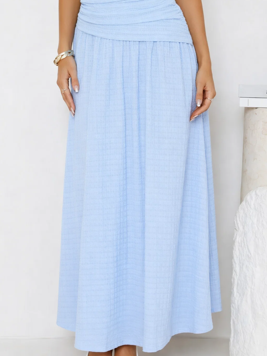 Vestido Longo Texturizado Ombro Assimétrico com Cintura Franzida- Thalita