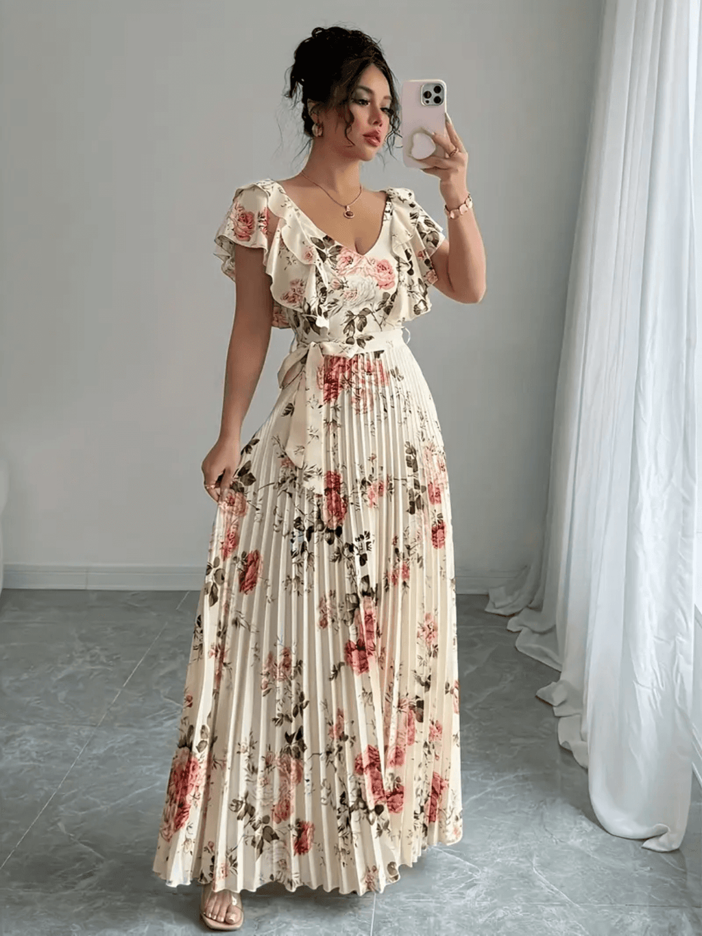 Vestido Longo Floral Plissado com Babados e Faixa-Cinto – Laís
