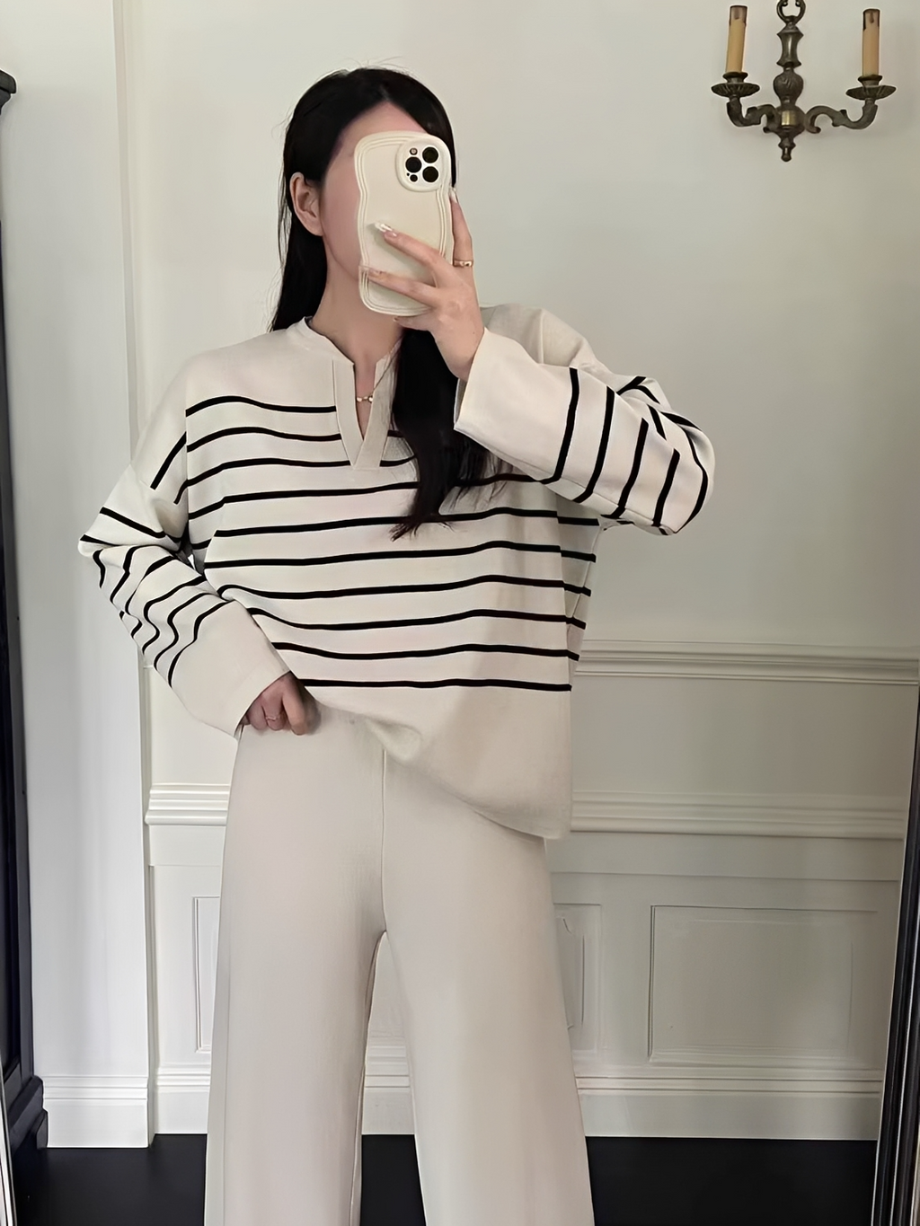 Conjunto em Tricô com Suéter Oversized Listrado e Calça Wide Leg - Caroline
