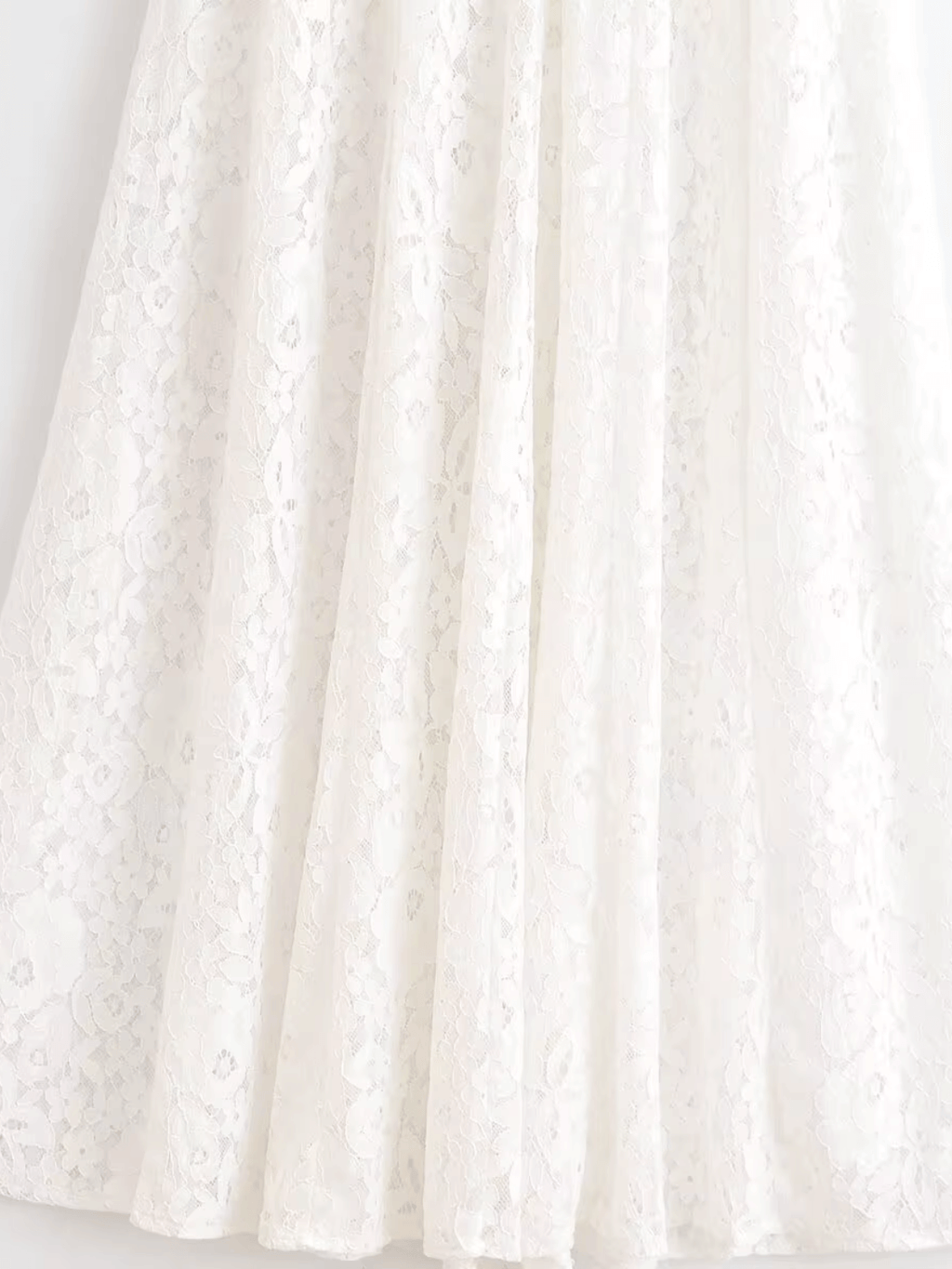 Vestido Midi em Renda Texturizada com Flores Acinturado – Carlota [FRETE FULL]