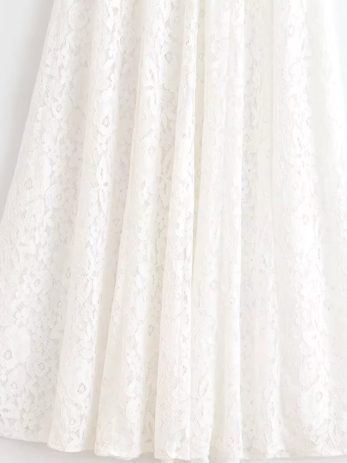 Vestido Midi em Renda Texturizada com Flores Acinturado – Carlota [FRETE FULL]