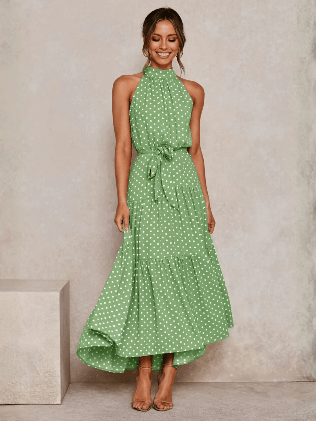 Vestido Midi em Poá Acinturado Decote Halter e Saia em Camadas – Andressa [FRETE FULL]