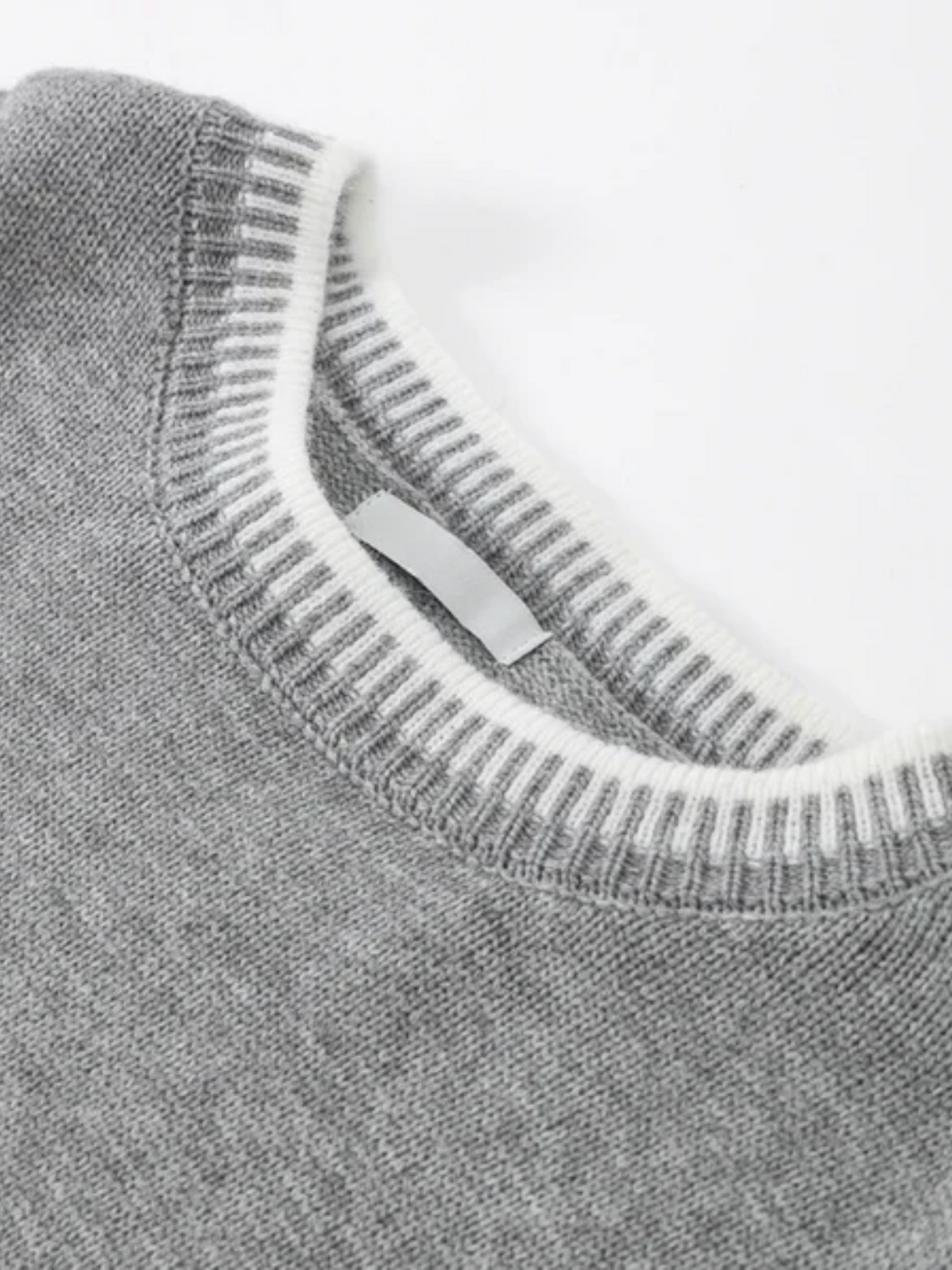 Conjunto Feminino com Suéter e Calça com Detalhes em Crochê – Íris [FRETE FULL]