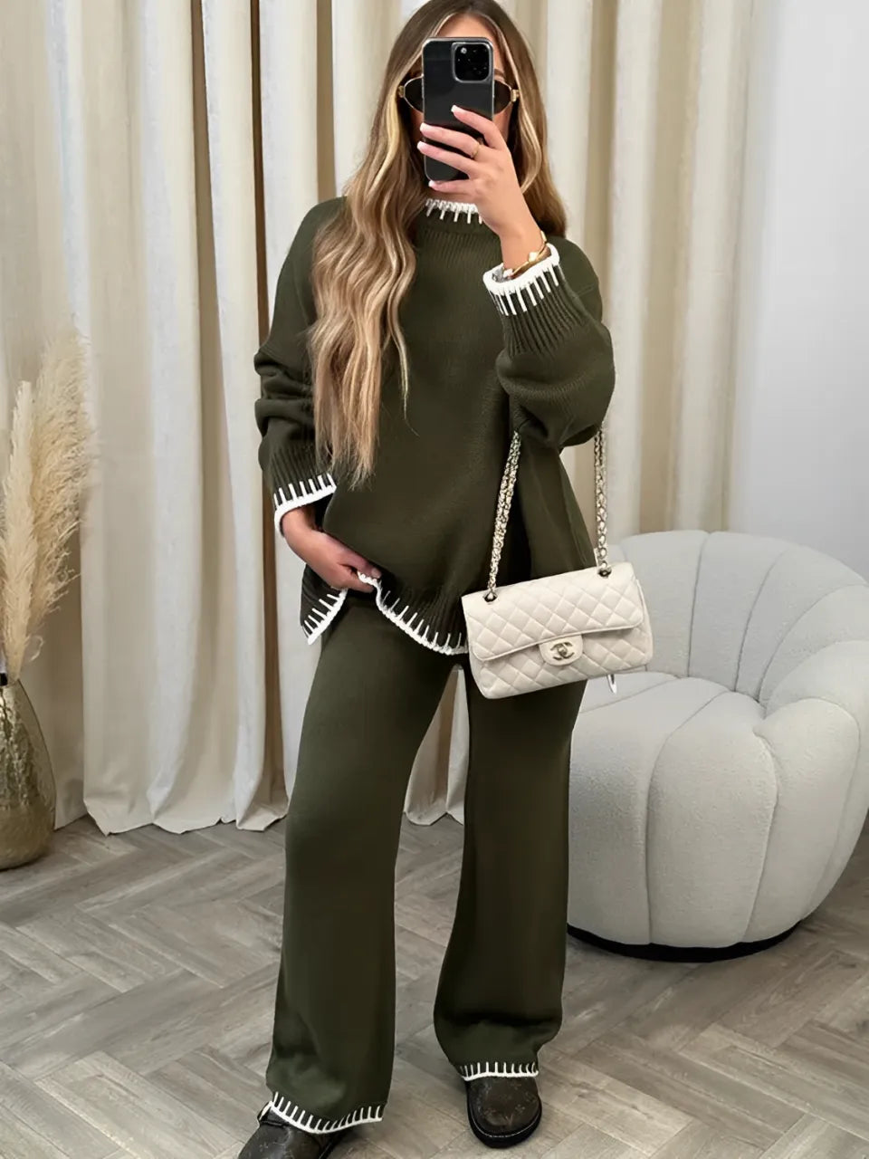 Conjunto Feminino com Suéter e Calça com Detalhes em Crochê – Íris [FRETE FULL]