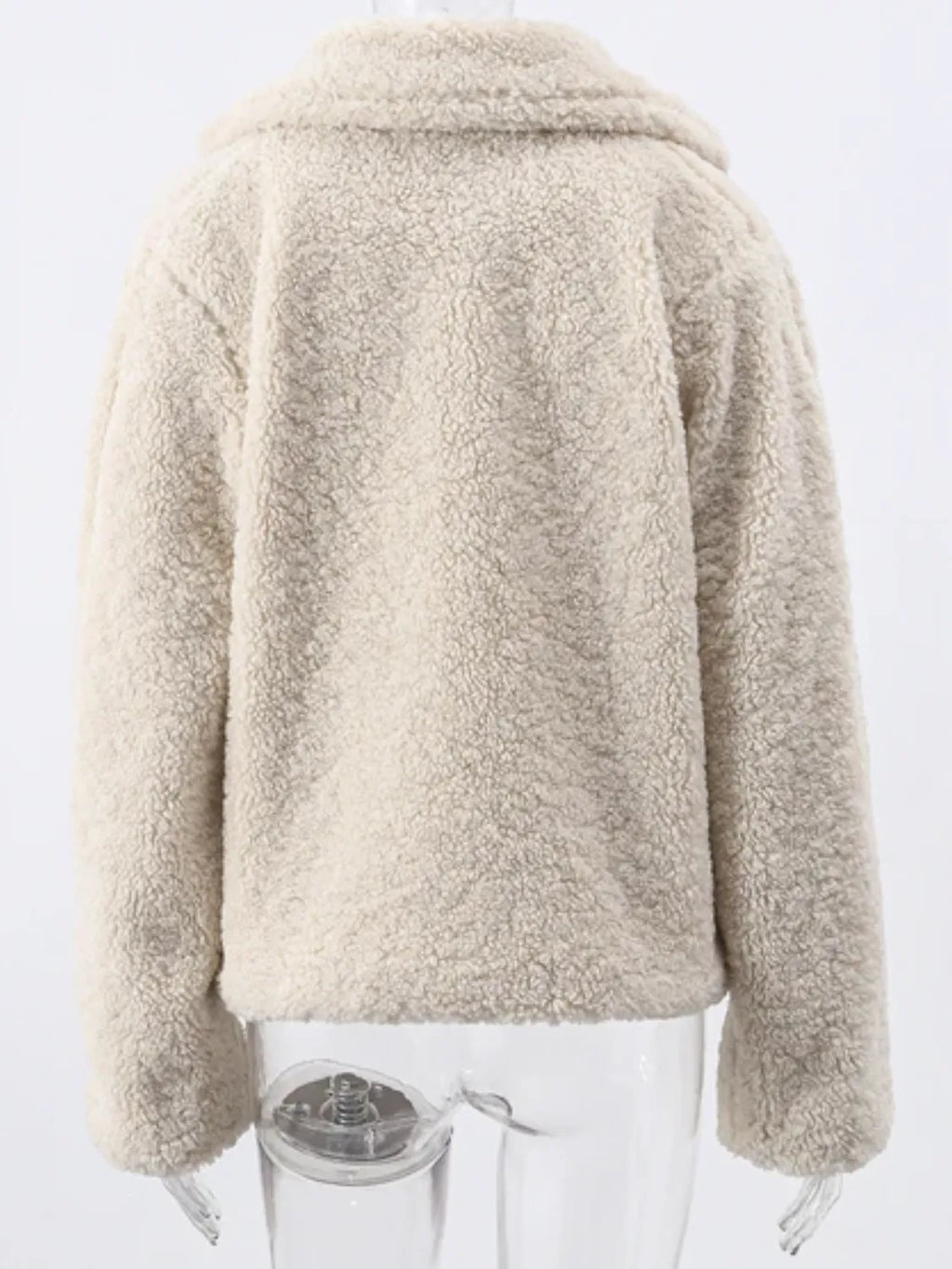 Casaco Feminino Teddy em Lã Peluciado com Bolsos - Pérola [FRETE FULL]