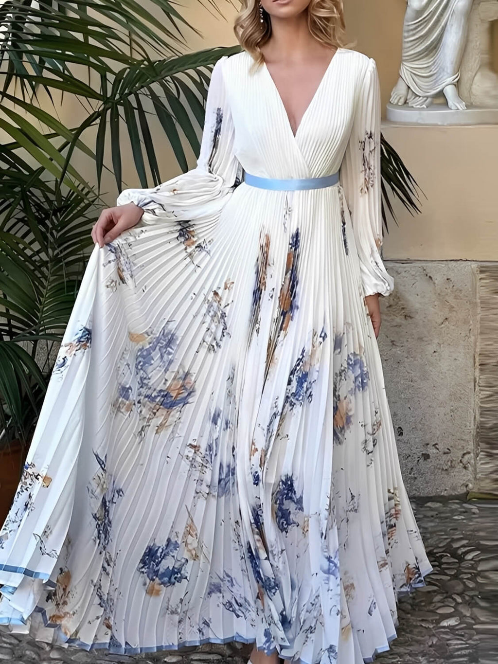 Vestido Longo Plissado Floral com Decote em V e Cinto-Faixa – Seraphina
